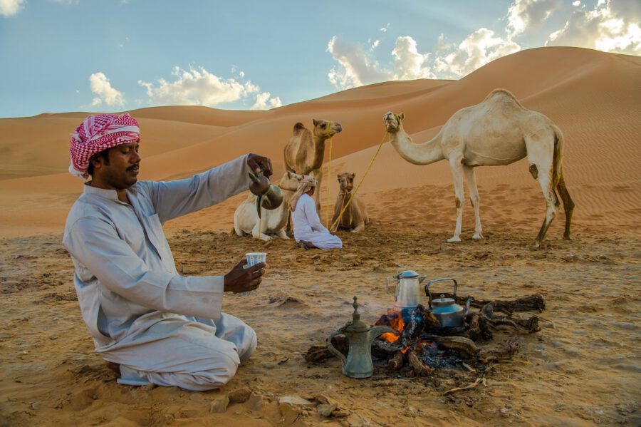 قهوةٌ على نار الحطب