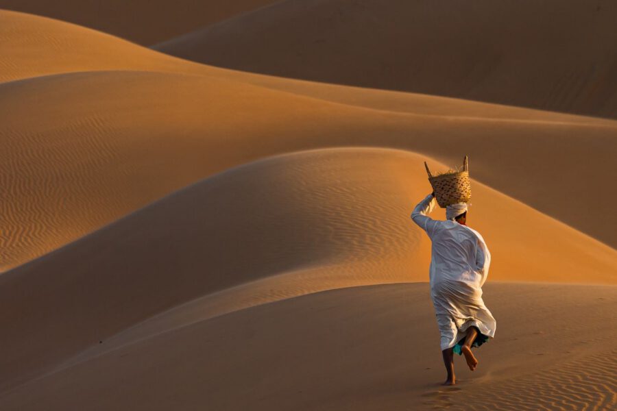 ركضٌ في الضوء